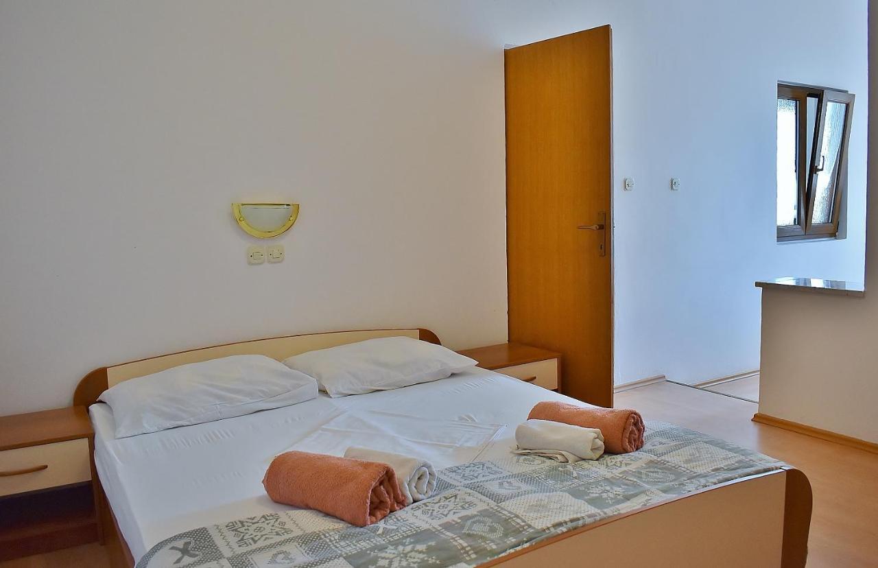 Apartament Banjol 외부 사진