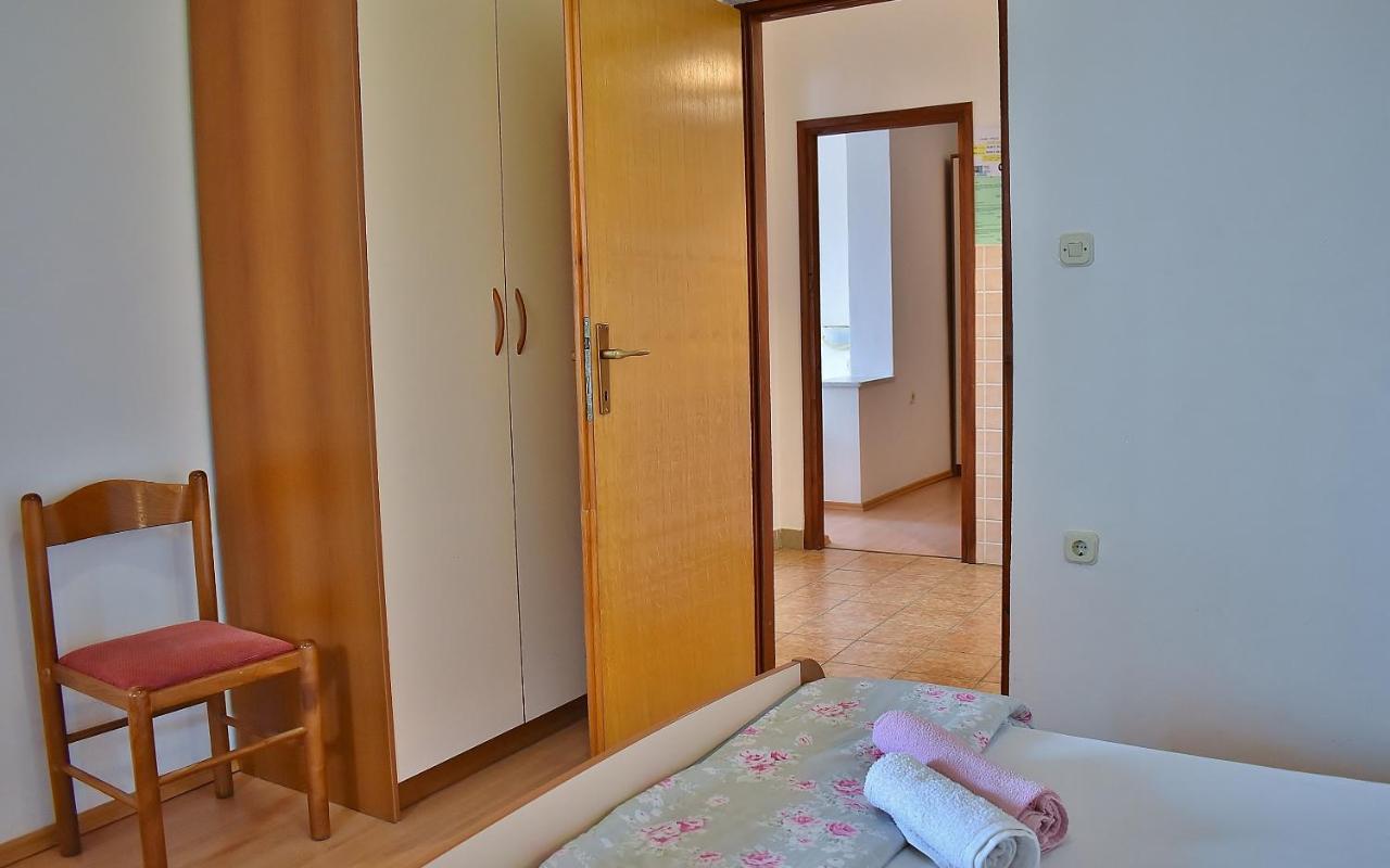 Apartament Banjol 외부 사진