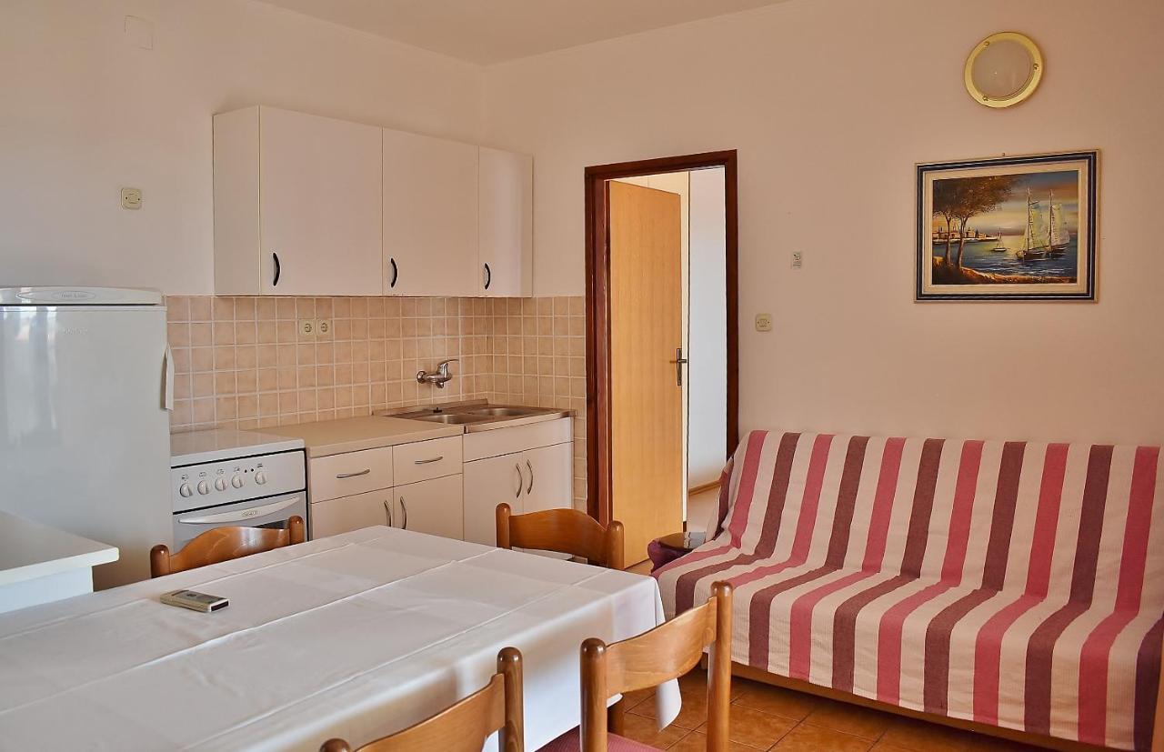 Apartament Banjol 외부 사진